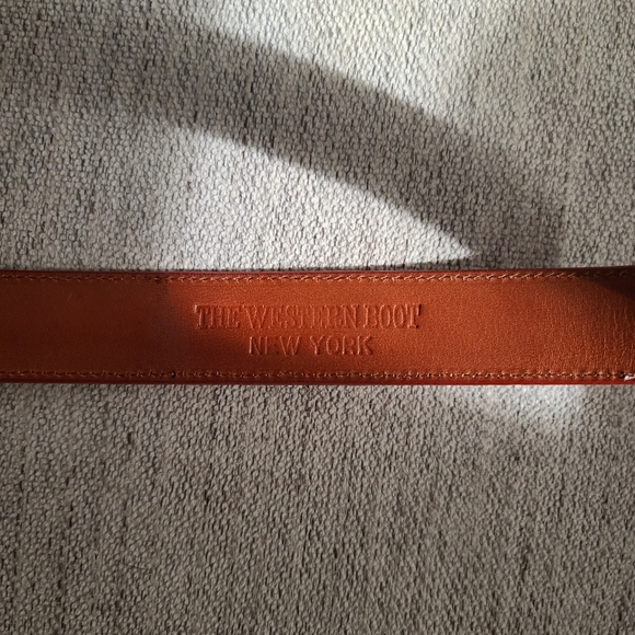 RARE! The Western Boot Red Genuine Alligator Belt with Brass Toad Buckle Sz 30 - Picture 3 of 12